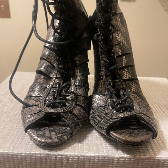 Steve Madden Cryptic Snake Gladiator Boot - Picture 8 of 8